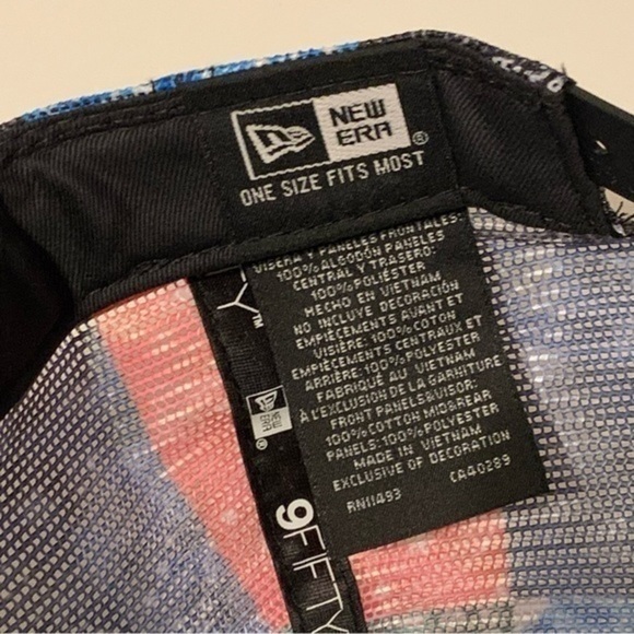 NWT. NEW ERA 9FIFTY Boston Red Sox Trucker Hat - Picture 8 of 10